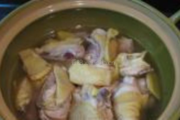 冬菇焖土鸡的做法图解3