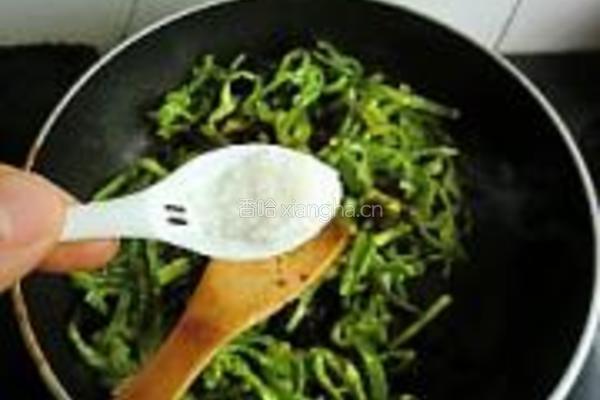 青椒炒肉丝的做法图解9