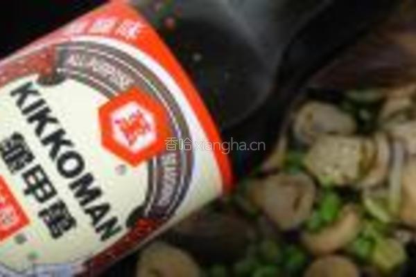虾油草菇炒毛豆的做法图解11