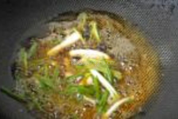 虾油草菇炒毛豆的做法图解6