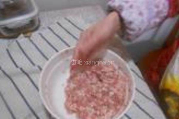 沙煲狮子头的做法图解4
