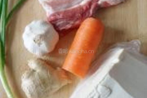 肉烩豆腐片的做法图解1