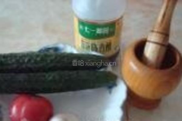 拍黄瓜的做法图解1