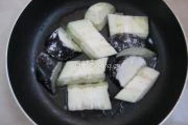 豆腐焖茄子的做法图解4