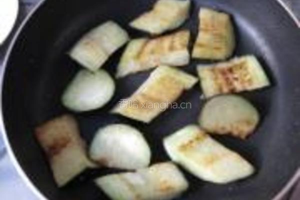 豆腐焖茄子的做法图解5