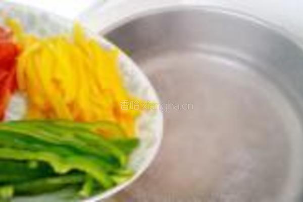 水晶咕咾肉的做法图解4