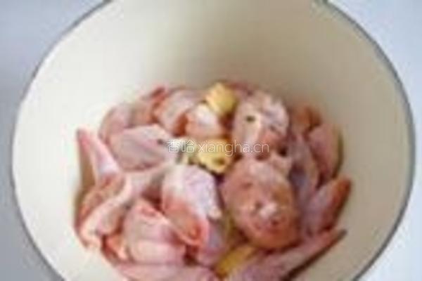原味炸鸡翅的做法图解4