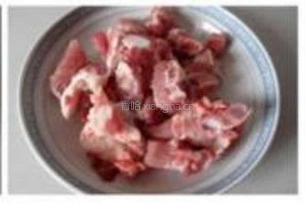 粉葛煲排骨的做法图解1