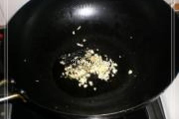 豆豉鲮鱼油麦菜的做法图解3