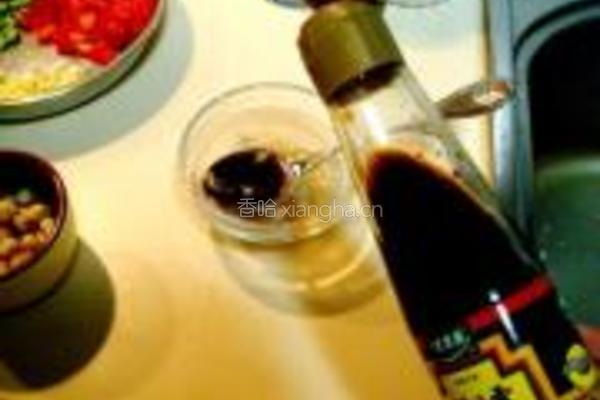 榛仁青豆炒鱼糜的做法图解8