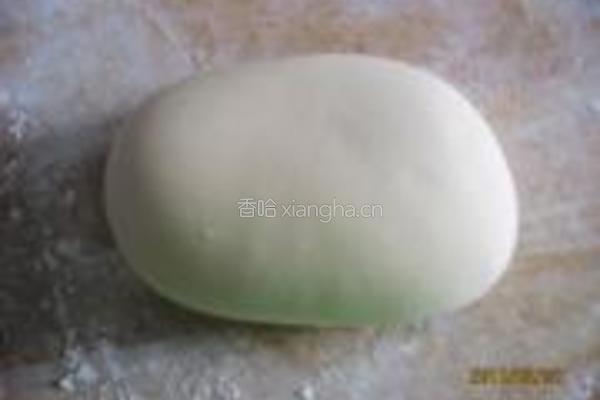 鲅鱼饺的做法图解1