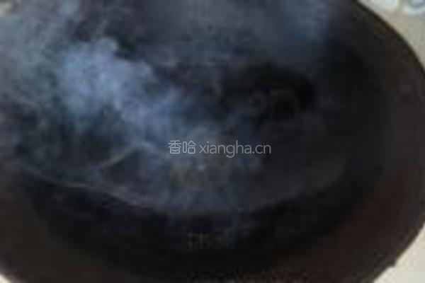 清炒咸肉春笋的做法图解3