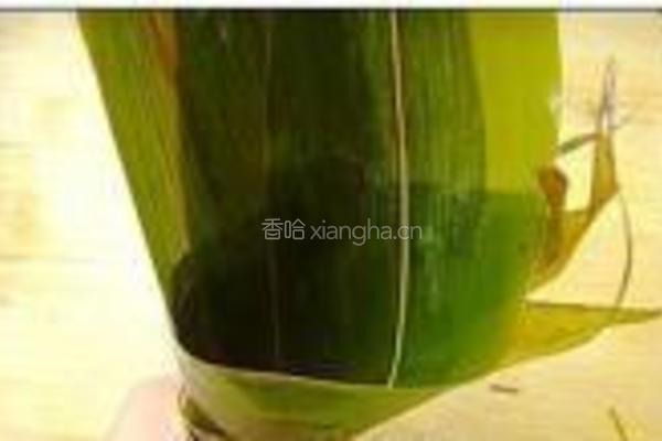 蜜枣甜粽的做法图解3