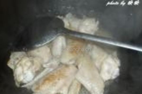 荸荠鸡翅的做法图解8