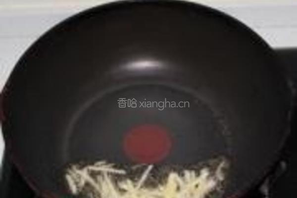 黄瓜爆炒猪肝的做法图解2