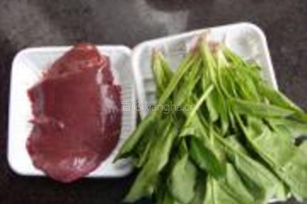 菠菜炒猪肝的做法图解1