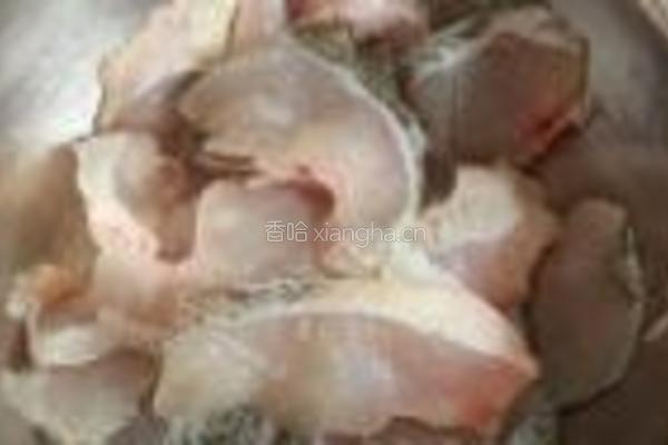 西辣块鱼的做法图解1