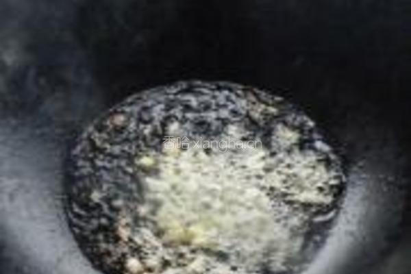 豆豉鲮鱼油麦菜的做法图解6