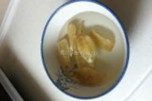 虫草花胶炖香螺汤的做法图解1