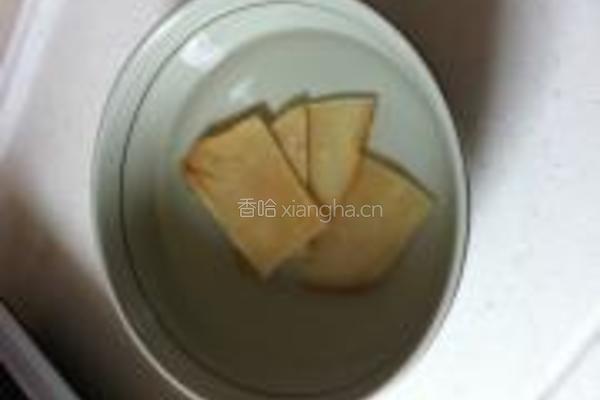 虫草花胶炖香螺汤的做法图解3