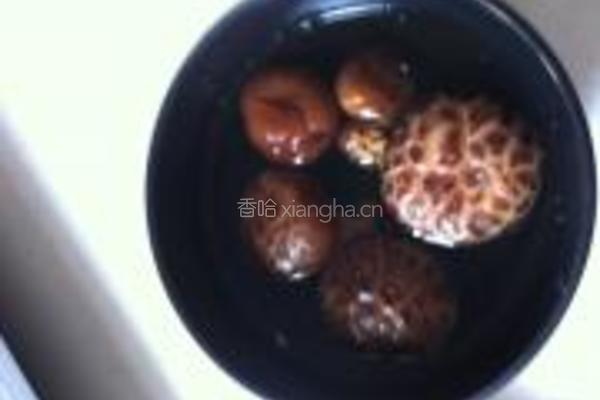 虫草花胶炖香螺汤的做法图解5