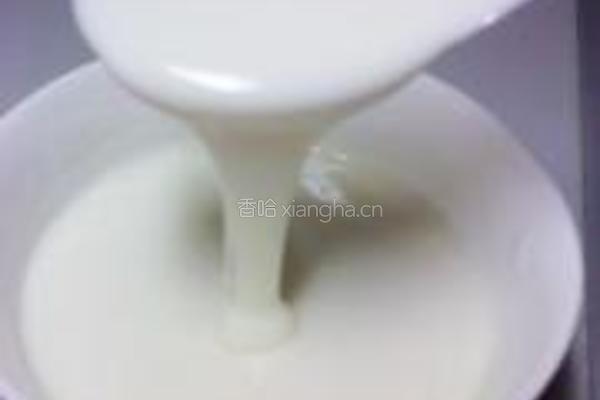 酸奶粗粮薄饼的做法图解1