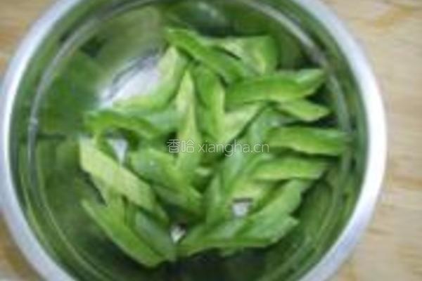 黄豆排骨焖苦瓜的做法图解3