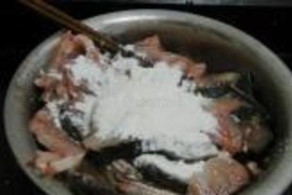 油爆青鱼片的做法图解4