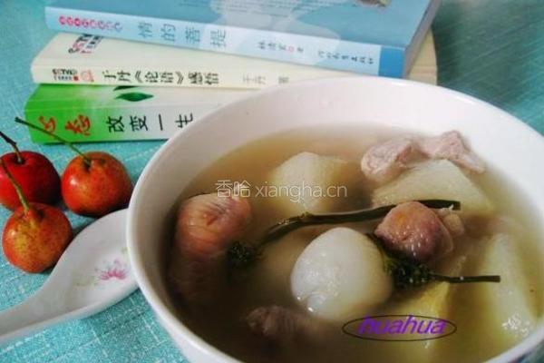 鸡爪瘦肉水果人参汤