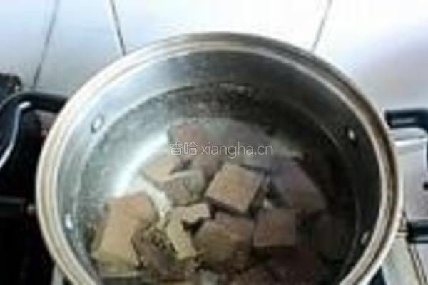 酸菜烧鸭血的做法图解3