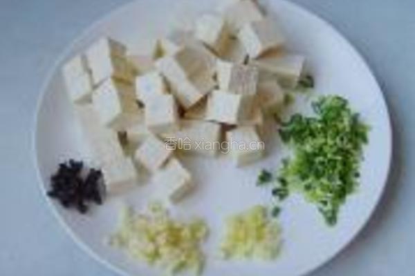 麻婆豆腐的做法图解2