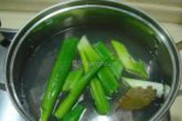 黑椒香锅寸筋骨的做法图解4