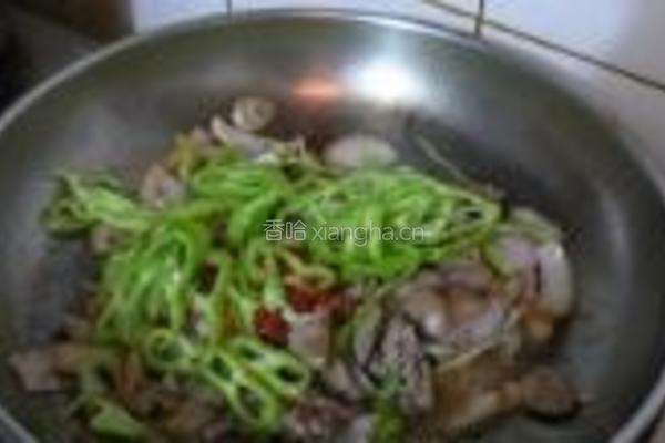 辣炒鸡心洋葱片的做法图解12