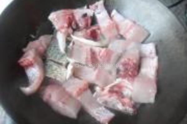 红烧草鱼豆腐的做法图解5