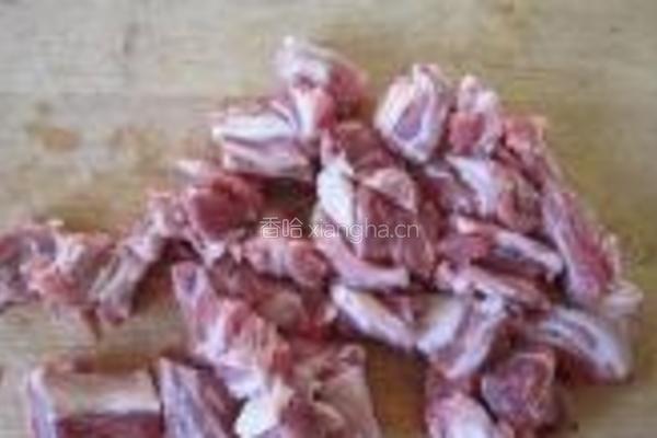 烤孜然羊肉串的做法图解1