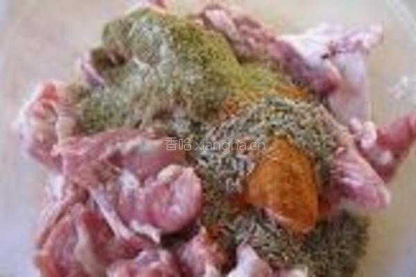 烤孜然羊肉串的做法图解2