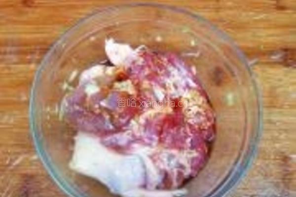 游春戏水烤鸭腿的做法图解4