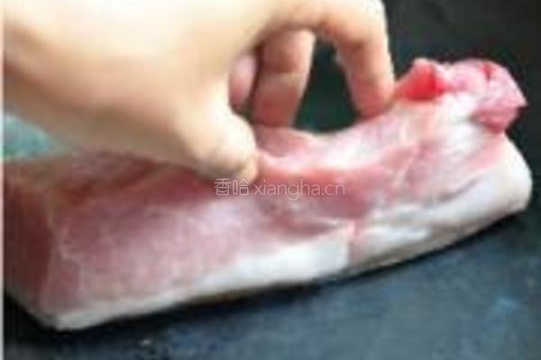 回锅肉的做法图解1