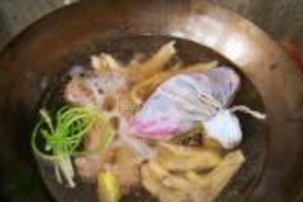 卤水鸭掌的做法图解6