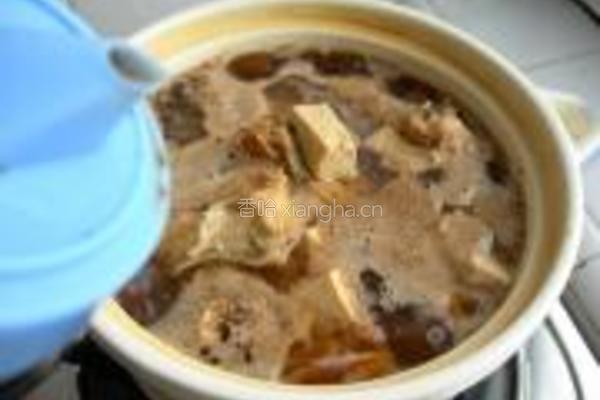 鲶鱼炖豆腐的做法图解13