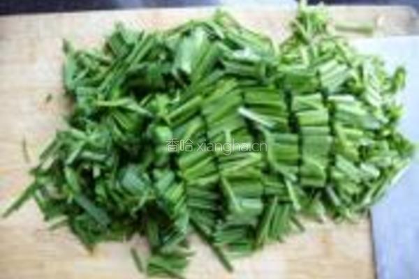 韭菜豆干小炒的做法图解3