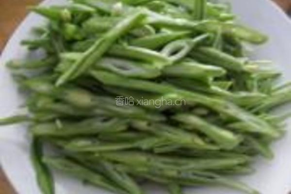 素炒四季豆的做法图解1