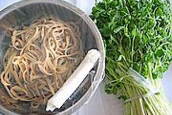 香卤豆皮拌豆苗的做法图解9