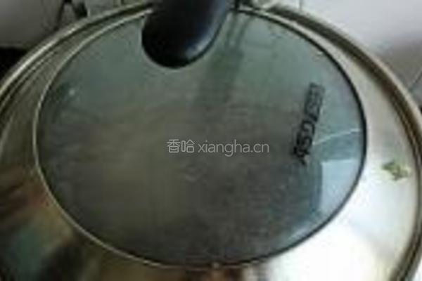 香菇焖鸡翅的做法图解11