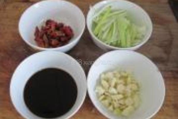 红烧大黄鱼的做法图解3