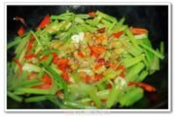 芹菜泡椒炒牛肉的做法图解11