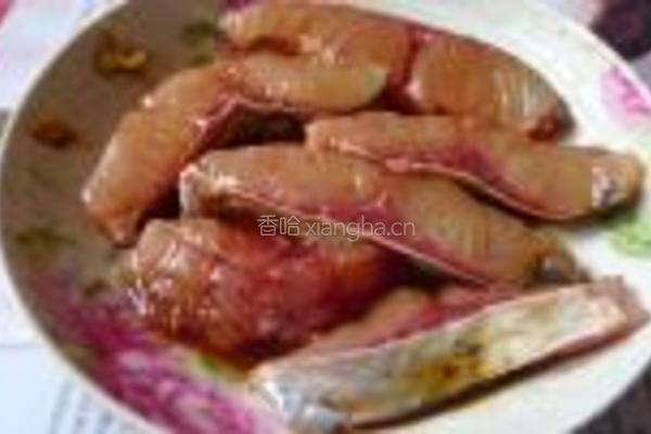 西红柿焖草鱼的做法图解2