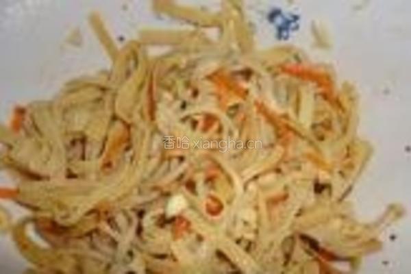 金针菇拌干豆腐丝的做法图解7