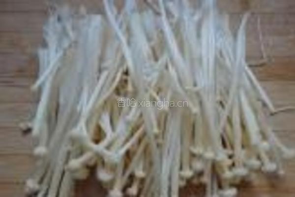 金针菇拌干豆腐丝的做法图解1