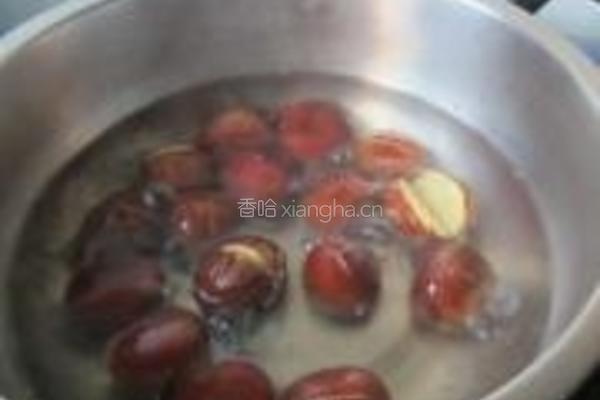 板栗烧寸排的做法图解4